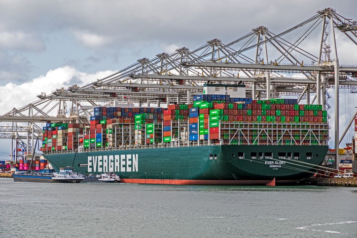 Rotterdam container volumes dip due to Russia conflict