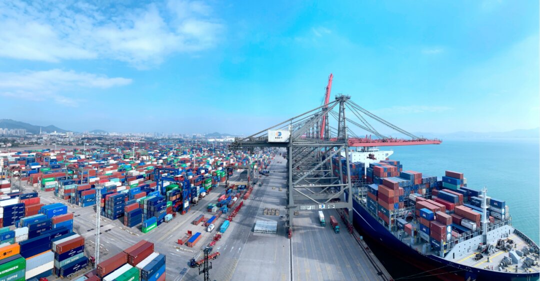 COSCO Shipping Ports buys key Xiamen container terminal assets.jpg