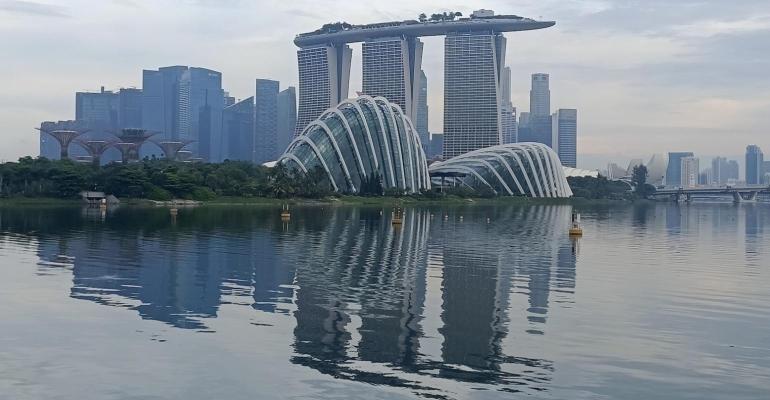 Singapore’s net-zero emission harbour craft plans applauded.jpg