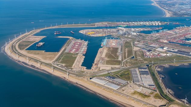 Port of Rotterdam develops site for green hydrogen plant