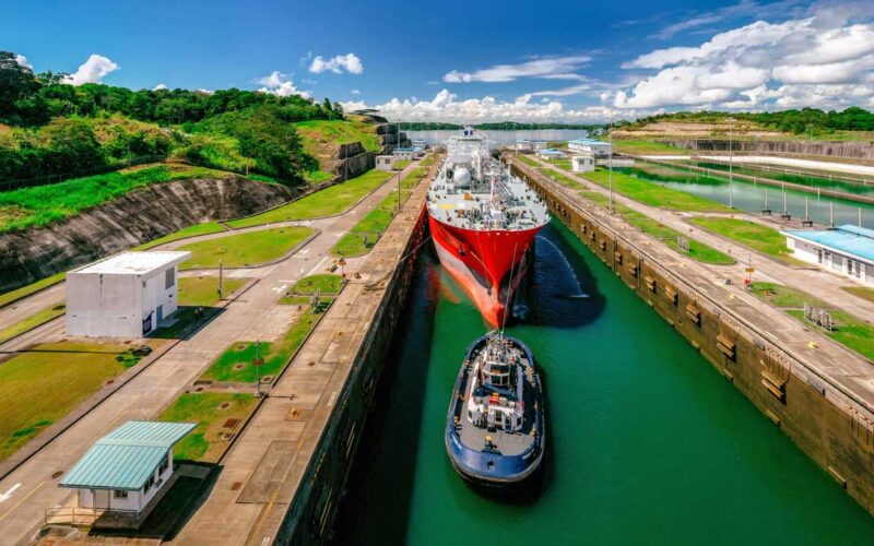 Over 100 ships clogged outside Panama Canal