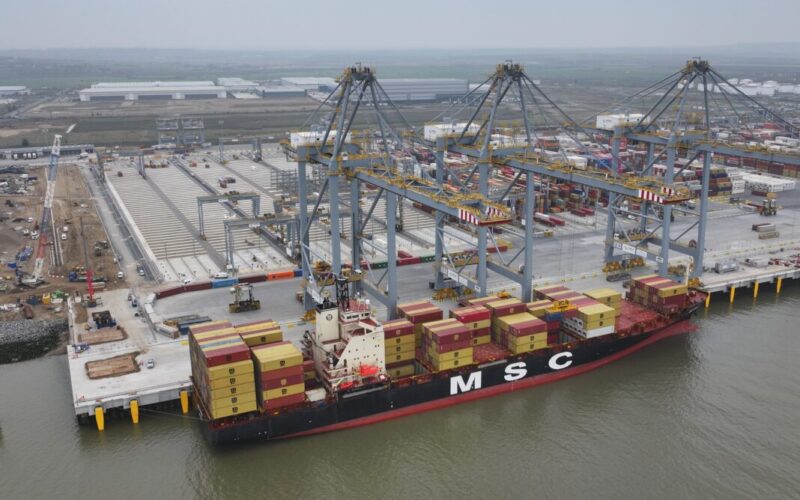 DP World launches £350 million berth at London Gateway